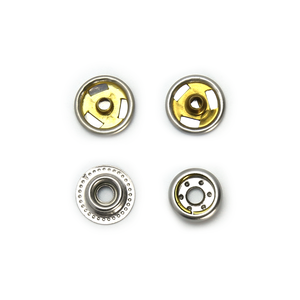Nouveau bouton-pression en alliage de zinc doré personnalisé avec logo de marque pour thobe - Product Image 3