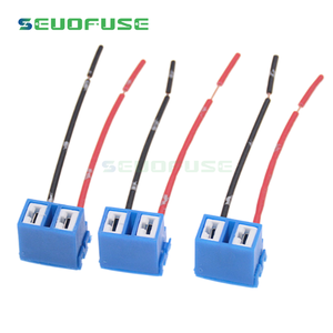 Enchufe de Cerámica de 2 Pines para Modificación de Faros H7 con Cable - Product Image 2