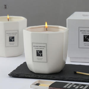 Bougie parfumée en cire de soja dans un gobelet en céramique hexagonal blanc de Jieyang Yangyang, porte-bougie écologique en porcelaine, cadeau - Product Image 2