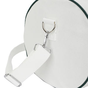 حقيبة دفل رياضية للنادي بسعة كبيرة من القماش الخفيف مع شعار مخصص وفصل للملابس الجافة والرطبة، حقيبة سفر متينة بسحاب إغلاق - Product Image 3