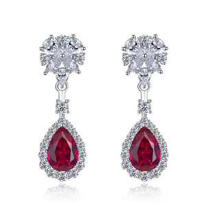 Orecchini pendenti lunghi a goccia floreali per donna, gioielli eleganti e alla moda - Product Image 1