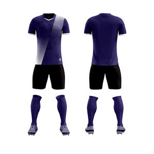 Venta al por mayor del equipo del club de fútbol de encargo desgaste conjunto bordado fútbol Kit parche sublimado camiseta de fútbol para los hombres - Product Image 4