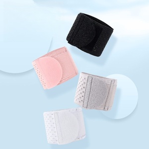 Attelle de soutien de poignet unisexe réglable noire légère et respirante pour la prévention des entorses, sport et fitness, fermeture auto-agrippante - Product Image 6