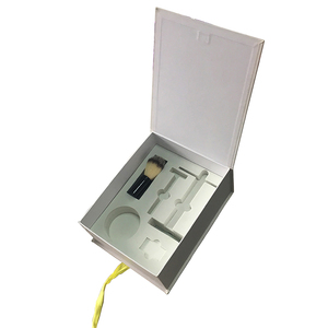 <span class=keywords><strong>Caja</strong></span> <span class=keywords><strong>de</strong></span> <span class=keywords><strong>Regalo</strong></span> Rígida Blanca Personalizada con Cinta Amarilla, Inserto <span class=keywords><strong>de</strong></span> Espuma Moldeada a Medida, Empaque Premium <span class=keywords><strong>para</strong></span> Sets <span class=keywords><strong>de</strong></span> Herramientas <span class=keywords><strong>de</strong></span> Afeitado <span class=keywords><strong>para</strong></span> <span class=keywords><strong>Hombre</strong></span> - Product Image 2