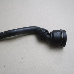 Tuyau de vidange du refroidisseur de moteur Buick 20972727, pièce de rechange pour raccord du réservoir de radiateur, épaisseur de paroi de 0,5 mm - Product Image 2