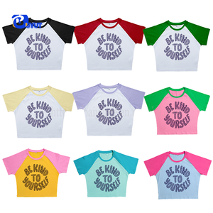 Camiseta Corta Casual Ajustada de Manga Raglán con Estampado de Letras y Tinte Liso para Mujer, Camisetas Cortas con Estampado por Transferencia Térmica - Product Image 1