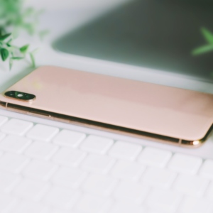 Venta al por Mayor de Teléfonos Celulares <span class=keywords><strong>iPhone</strong></span> <span class=keywords><strong>XS</strong></span> <span class=keywords><strong>XS</strong></span> <span class=keywords><strong>Max</strong></span> <span class=keywords><strong>256gb</strong></span> Desbloqueados de Segunda Mano, Originales a <span class=keywords><strong>Precio</strong></span> Económico, Versión Estadounidense con CDMA LTE - Product Image 2