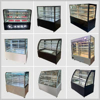 Étagères multi-niveaux pour boulangerie, vitrine réfrigérée pour desserts en mousse, refroidisseur à gâteaux avec finition marbrée