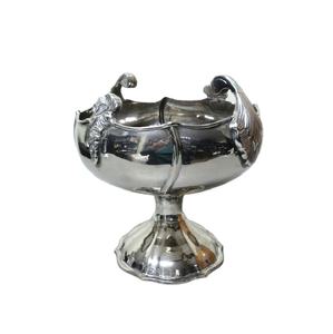 Cuenco decorativo con pedestal plateado, diseño clásico, hecho a mano indio, frutero fresco más vendido con tallo decorativo - Product Image 1