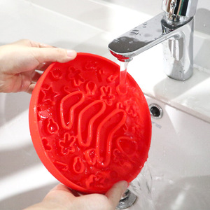 Non-Slip Custom Silicone Dog Lick <b>Mat</b> Pet Slow Food <b>Mat</b> Dog <b>Cat</b> Food Feeding Silicone Bowl - Product Image 4