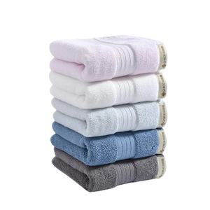 Serviettes de bain <span class=keywords><strong>Grace</strong></span> Luxury en coton uni, douces, épaisses, absorbantes, ne perdent pas de poils ni de couleur, certifiées OEKO-TEX - Product Image 4