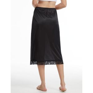 Sous-robe trapèze personnalisée en satin de soie pour femme avec bordure en dentelle et taille élastique, idéale pour les robes, les robes de détente et les vêtements de nuit - Product Image 2