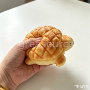 Modelo de simulación de comida de pastelería con forma de tortuga y pan de piña, de rebote lento, con rejilla y corteza dorada, para decoración de café con temática de animales adorables - Product Image 4