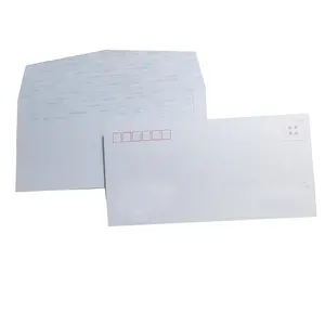 Изготовленные на заказ экологически чистые коричневые конверты из крафт-бумаги с белыми буквами