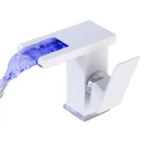 Светодиодный смеситель водопад для раковины, смеситель для туалетной комнаты