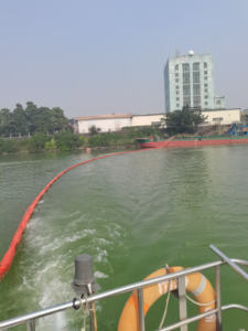 長期漏れ防止用カスタマイズ可能な<span class=keywords><strong>PVC</strong></span>オイルフェンス強化継ぎ目付き<span class=keywords><strong>PVC</strong></span>ソリッドフロートブーム - Product Image 2