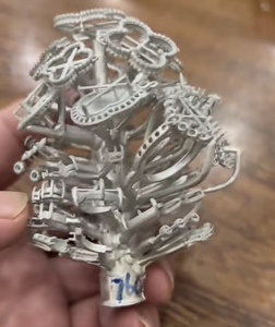 Máquina de fundición centrífuga Hasung para joyería, máquina de fundición de inversión al vacío para platino y oro - Product Image 5