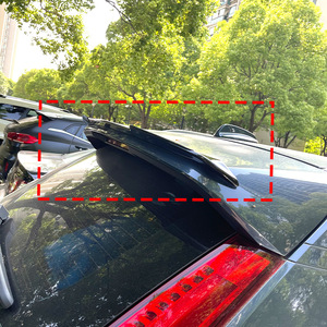 สปอยเลอร์หลัง Volvo XC40 สีดำเงา ABS รูปทรงปีก สำหรับฝากระโปรงท้าย ปี 2019+ - Product Image 2