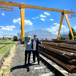 Guindaste de Pórtico com Controle Remoto Sem Fio de <span class=keywords><strong>16</strong></span> Toneladas, 20 Toneladas, 25 Toneladas e 32 Toneladas para Bobinas de Aço - Product Image 1