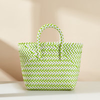 Sac seau tressé en paille à deux anses avec chaînes, motif serpent, fermeture ouverte, grande capacité, pour la plage, unisexe, usage quotidien