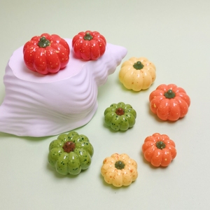 100 pièces Cabochons en résine Citrouille Kawaii Halloween, Décoration d'intérieur, Ornement de bureau, Accessoires de paysage de jardin féerique - Product Image 3