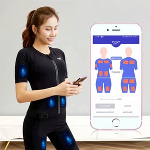Traje de <span class=keywords><strong>Electroestimulación</strong></span> SKYWARD para Entrenamiento EMS, Inalámbrico, para Entrenamiento en Seco y Húmedo, con Sistema <span class=keywords><strong>Profesional</strong></span> - Product Image 4