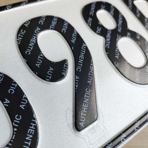Placas de Matrícula Personalizadas de Alta Calidad para Motocicletas y Vehículos, con Grabado Personalizado y Reflectantes - Product Image 3