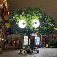 Lampes paysagères à grands faisceaux lumineux, lumières d'arbre extérieures illuminées, décorations publicitaires dynamiques rotatives, installations interactives