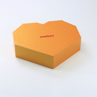 Neue Luxuriöse Maßgefertigte Schokoladen-Herzform-Geschenkbox aus Recyclingmaterial mit Matter Laminierung
