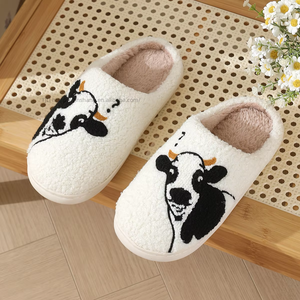 Vente en gros de pantoufles mignonnes en peluche, motifs renard et Père Noël, personnalisées, haute technologie, douces, pour la maison, été/hiver/automne - Product Image 2