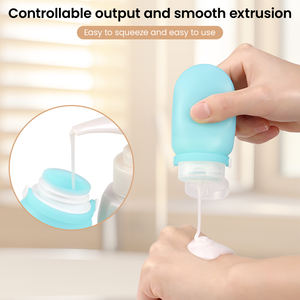 Ensemble de voyage portable 4 en 1, contenants rechargeables, bouteilles en silicone compressibles réutilisables, accessoires de voyage, ensemble de bouteilles 60/90 ml pour articles de toilette - Product Image 5