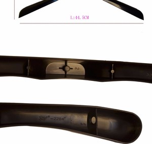 <span class=keywords><strong>Homme</strong></span> en plastique noir personnalisé <span class=keywords><strong>cintre</strong></span> rack pour costume et <span class=keywords><strong>cintre</strong></span> - Product Image 6