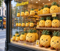 Peluche mignonne en forme d'ananas jaune pour présentation en boutique de cadeaux, OEM ODM, fruit en peluche doux