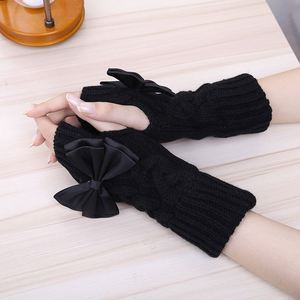 Gants pour femmes élégants, chauffe-mains d'hiver, mitaines en fausse laine tricotées au crochet, gants chauds sans doigts pour femmes - Product Image 2