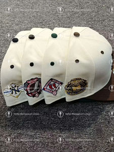 Nuevas <span class=keywords><strong>Gorras</strong></span> de Béisbol Ajustadas de Hip Hop AA de Alta Calidad Estilo <span class=keywords><strong>Era</strong></span> para Deportes al Aire Libre Moda Casual Snapback Unisex Gorra de Papá del Equipo de Fútbol Americano de EE. UU. - Product Image 3