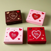 Boîte cadeau rigide personnalisée avec gaufrage à chaud en feuille d'or, vernis UV localisé, lamination mate, papier cartonné, emballage pour chocolat, bonbons, truffes
