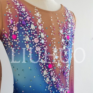 LIUHUO Abito per Pattinaggio Artistico su Ghiaccio per Ragazze <span class=keywords><strong>e</strong></span> Donne Blu <span class=keywords><strong>Rosa</strong></span> Sfumato Maniche Lunghe per Competizione <span class=keywords><strong>e</strong></span> Spettacolo BD9172 - Product Image 4