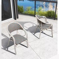 Chaise de salle à manger d'extérieur en rotin tressé à la main avec structure métallique pour jardins, cours, cafés, salons de thé, ensemble table et chaises de loisirs