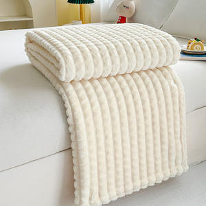 Selimut Bayi Fleece Super Lembut Plush Fuzzy Cozy Selimut Balita Desain Kotak-Kotak Selimut Tempat Tidur untuk Bayi Baru Lahir Selimut Waffle Krim - Product Image 1