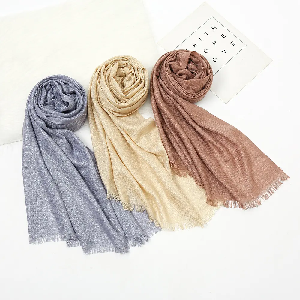 Foulard turbante di seta oro nuovo stile trasversale autunno e inverno moda scialle di lana di cotone sciarpa musulmana all'ingrosso donna Hijab