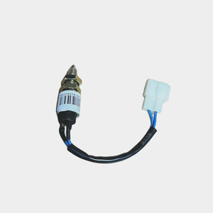 สวิตช์ไฟเบรก Howo รุ่น LG9704580105 สำหรับรถบรรทุกขนาดเล็ก Warrior Commander อะไหล่ทดแทน - Product Image 2