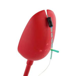 Nouvelle cuillère à appât intégrée, outil de pêche en plastique rouge, lancer longue distance pour la pêche en eau douce, la pêche en mer et la pêche en eau salée. - Product Image 1