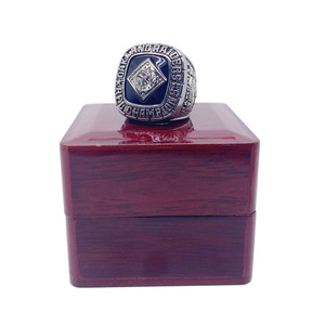 แหวนแชมป์โอ๊คแลนด์ เรดเดอร์ส NFL ซูเปอร์โบวล์ 1967 โลหะผสมเงิน เครื่องประดับสำหรับทุกเพศ - Product Image 5