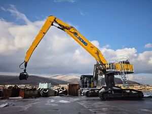 Forestry <b>Machinery</b> Material Handling Equipment 50ton 60 Ton 70ton 85 ton <b>Grab</b> Excavator For sawmill Rotating Grapple - Product Image 3