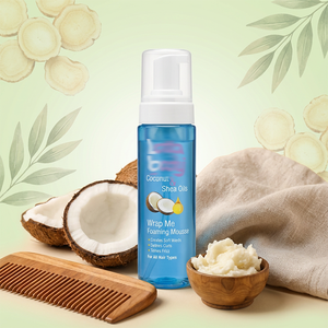 Mousse coiffante pour boucles à l'huile de coco et au beurre de karité, biologique, sans cruauté, hypoallergénique, anti-frisottis, tenue forte, pour cheveux normaux - Product Image 1