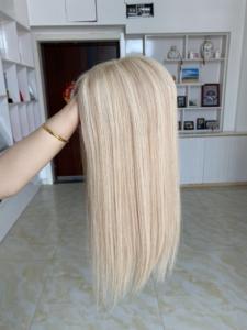 Listo para Enviar HT-014 # Postizo de Cabello Humano Virgen Ruso Liso 18A/60 6.5X7 con Base de Seda y 130% de Densidad, Nudos Decolorados - Product Image 4