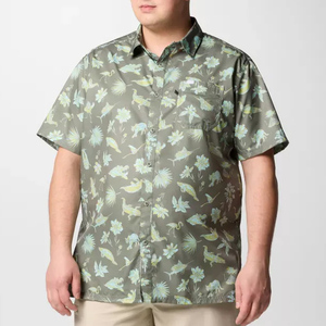 Camisa de pesca con botones, de alta gama, con protección UV extra grande, con temática indígena, bordado campestre, estilo hoodie. - Product Image 1