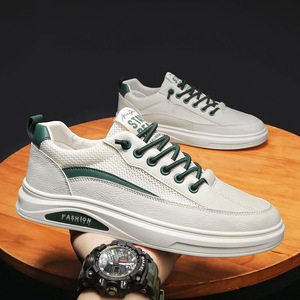 Chaussures de marche pour hommes à enfiler, ultra légères, respirantes, antidérapantes, baskets de course décontractées, baskets de sport en maille pour l'entraînement - Product Image 3