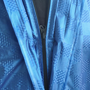 Combinaison de pluie imperméable intégrale avec capuche, légère et durable, en PVC enduit, pour hommes et femmes, utilisation en extérieur et cyclisme - Product Image 5