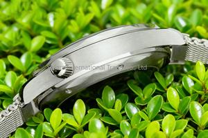 Nouvelle montre de plongée mécanique pour homme de qualité supérieure, 42 mm, acier inoxydable, céramique, 300 m, cristal saphir, mouvement intégré - Product Image 4